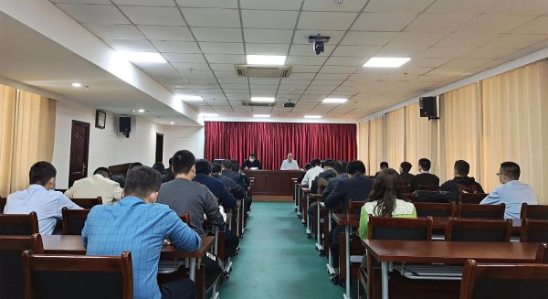 交投集團(tuán)召開(kāi)疫情防控工作緊急會(huì)議