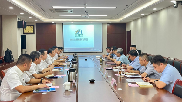 中國二十二冶集團(tuán)有限公司馬建民一行到交投集團(tuán)洽談合作