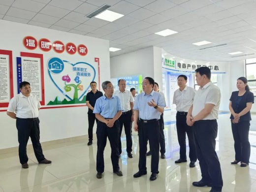 市委副書記、市長朱開國到市交投集團調(diào)研省重大項目建設情況